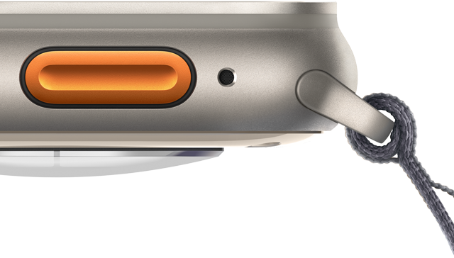 Apple Watch Ultra 2 แสดงปุ่มแอ็คชั่นสีส้มและตัวเรือนไทเทเนียมที่สมบุกสมบัน