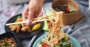 เทคนิคกินอร่อย ลดพุงลดโรค แล้วรับส่วนลดร้านอาหารต่อที่ coupon hub จากทรู
